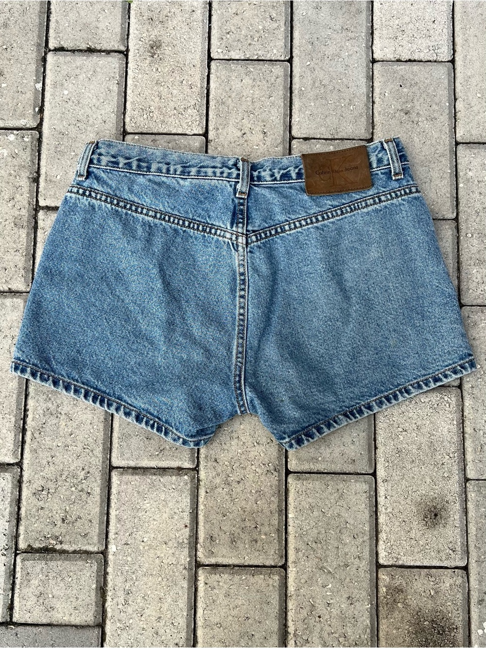 Calvin Klein iconic vintage denim hipster shorts | Size 7